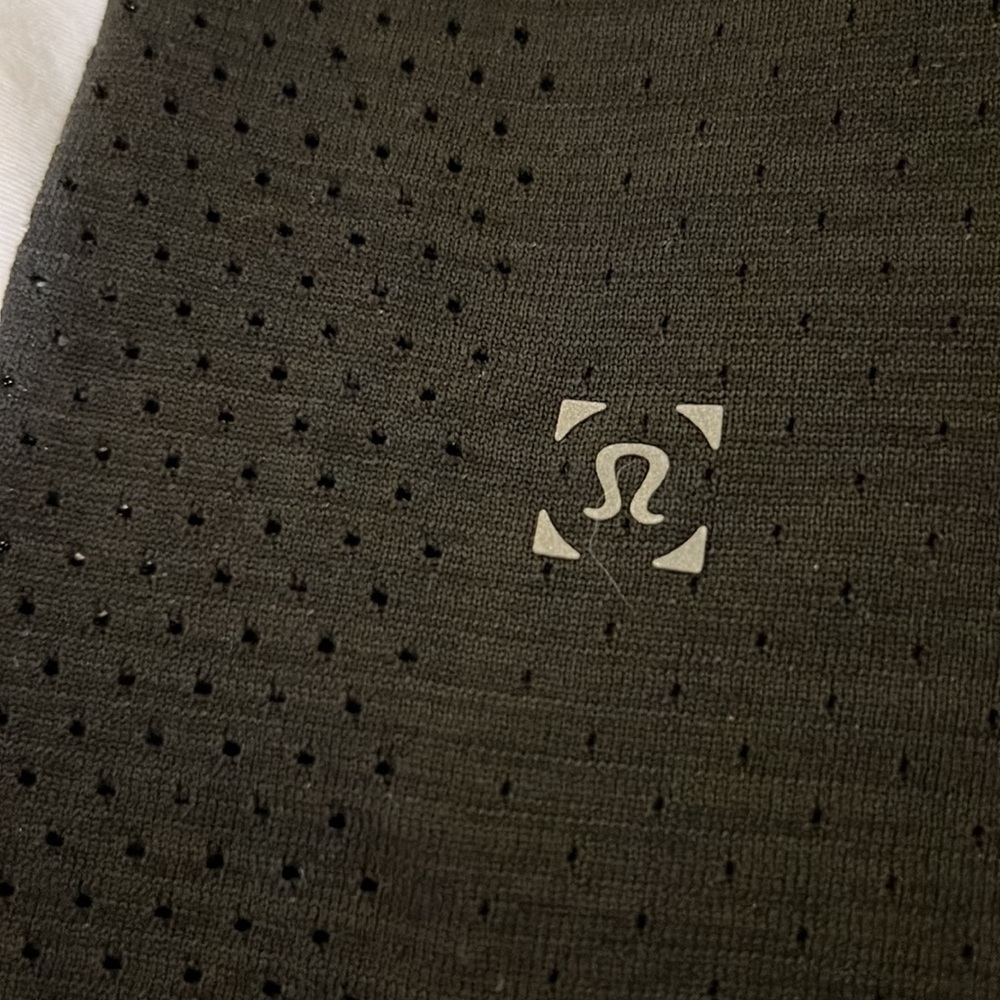 Lululemon metal vent long sleeve EUC - Picture 4 of 4